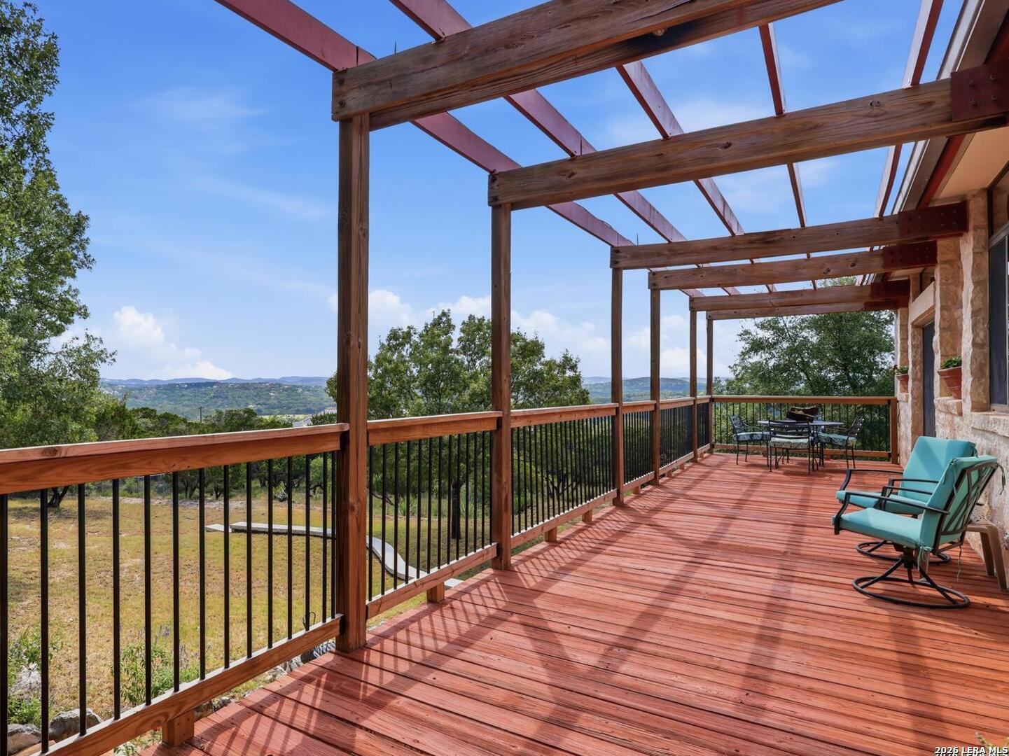 main property photo 40