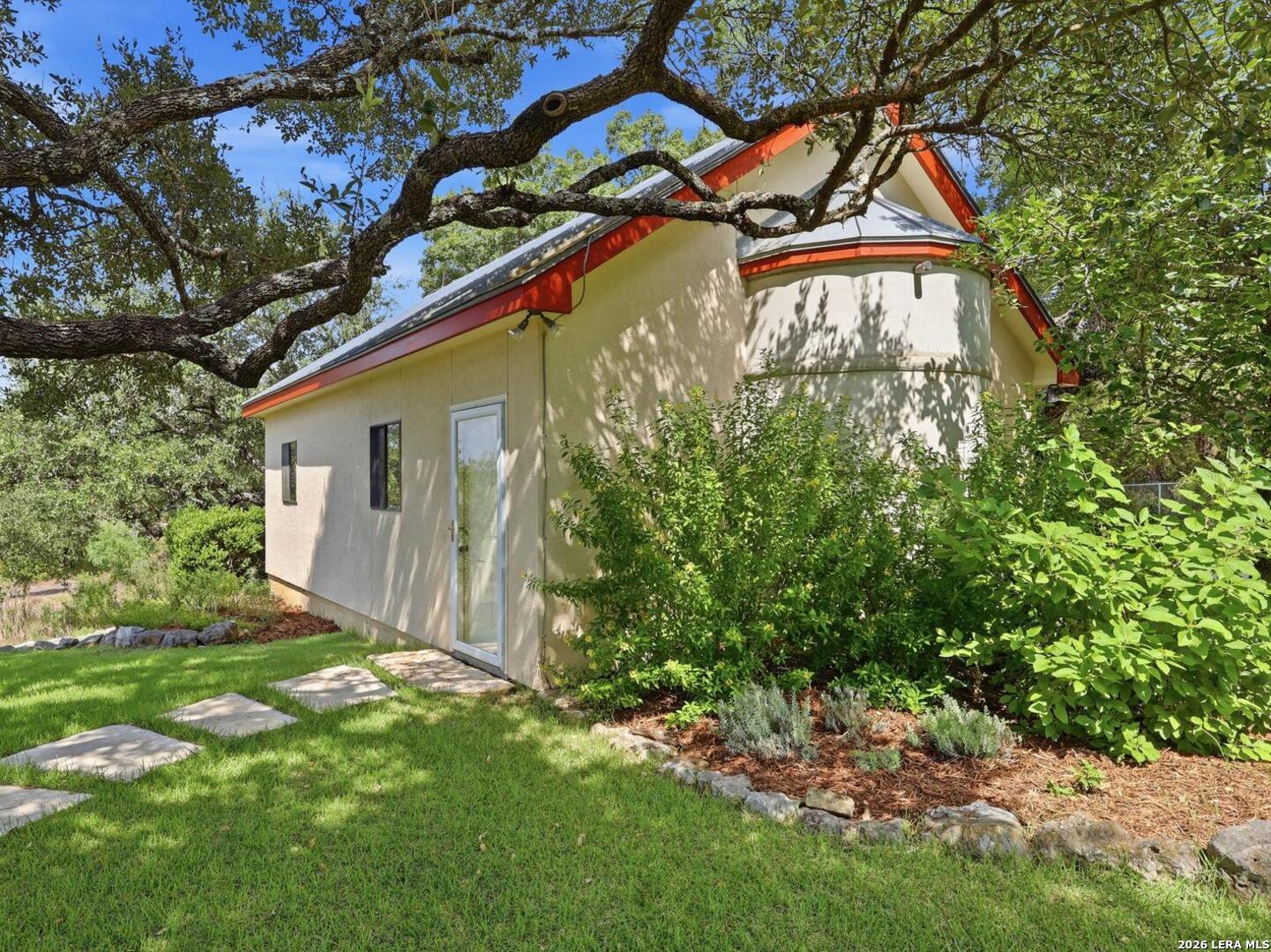 main property photo 42