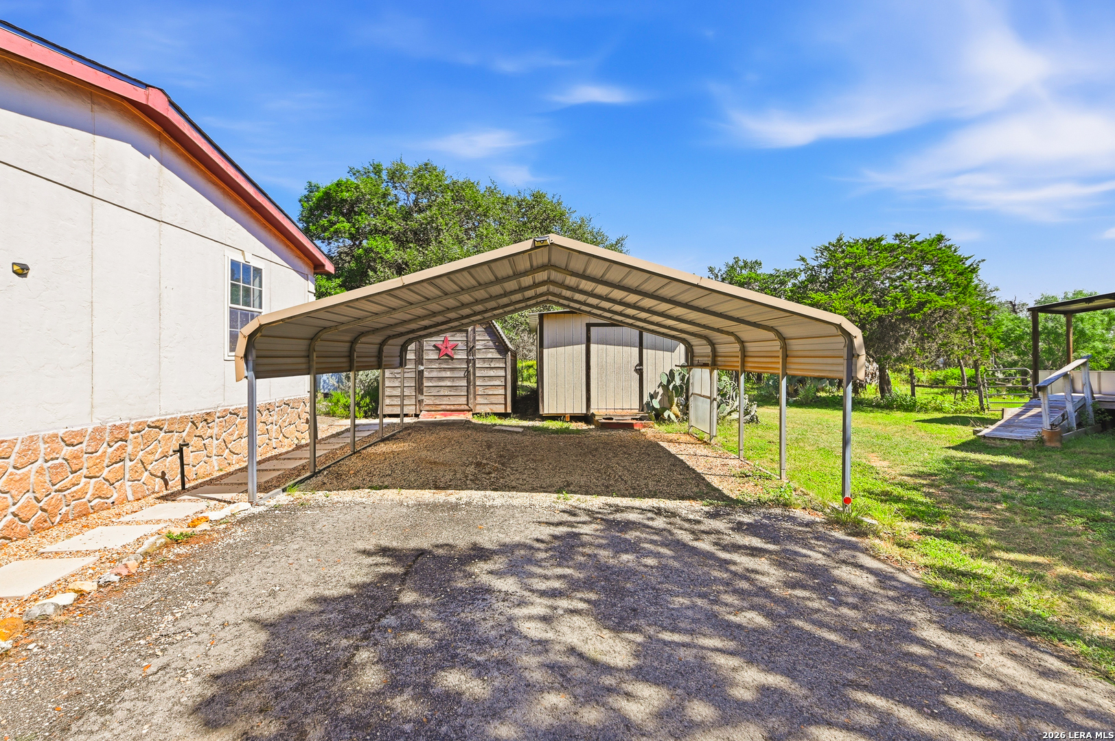 main property photo 49