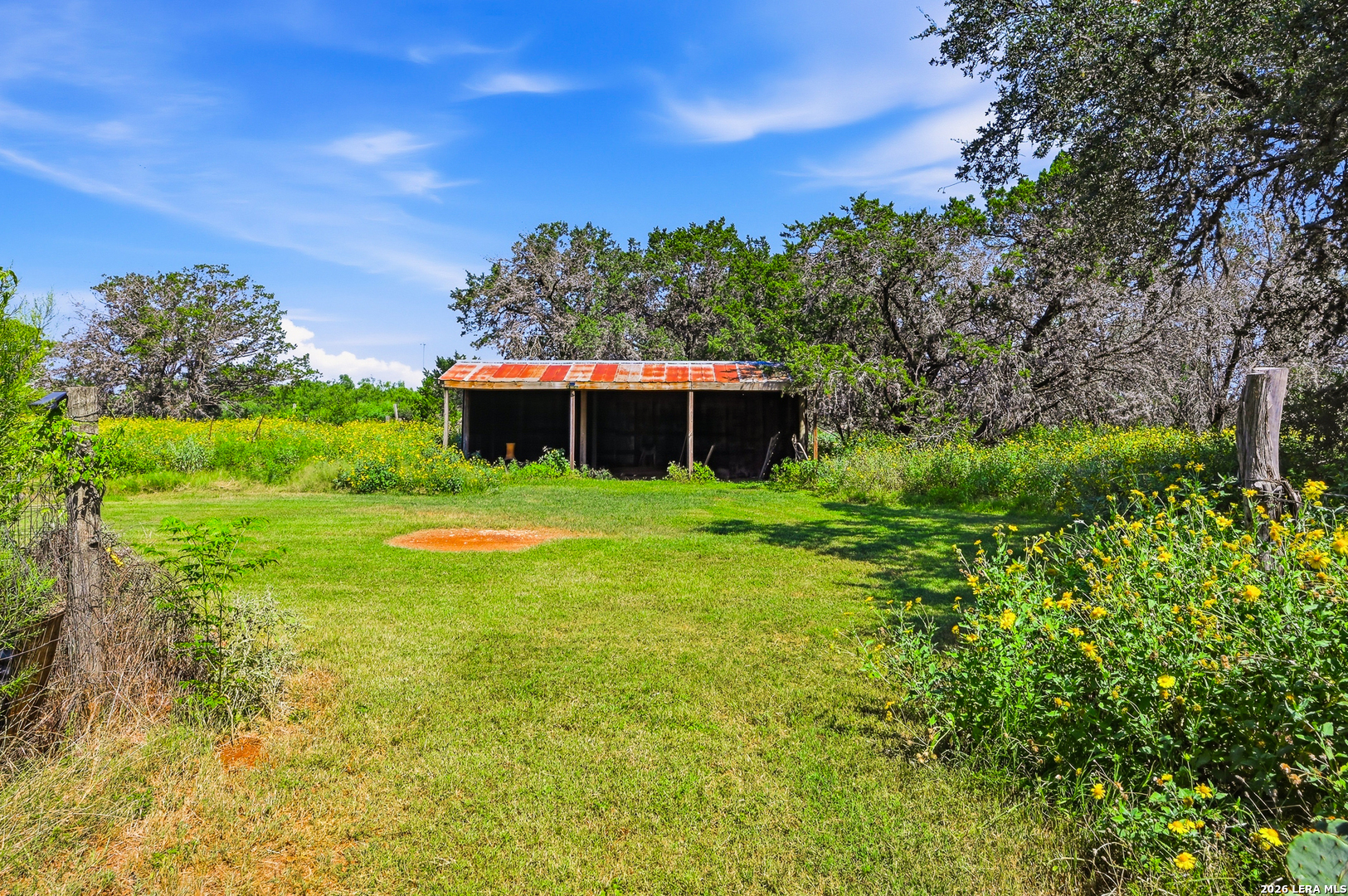main property photo 50