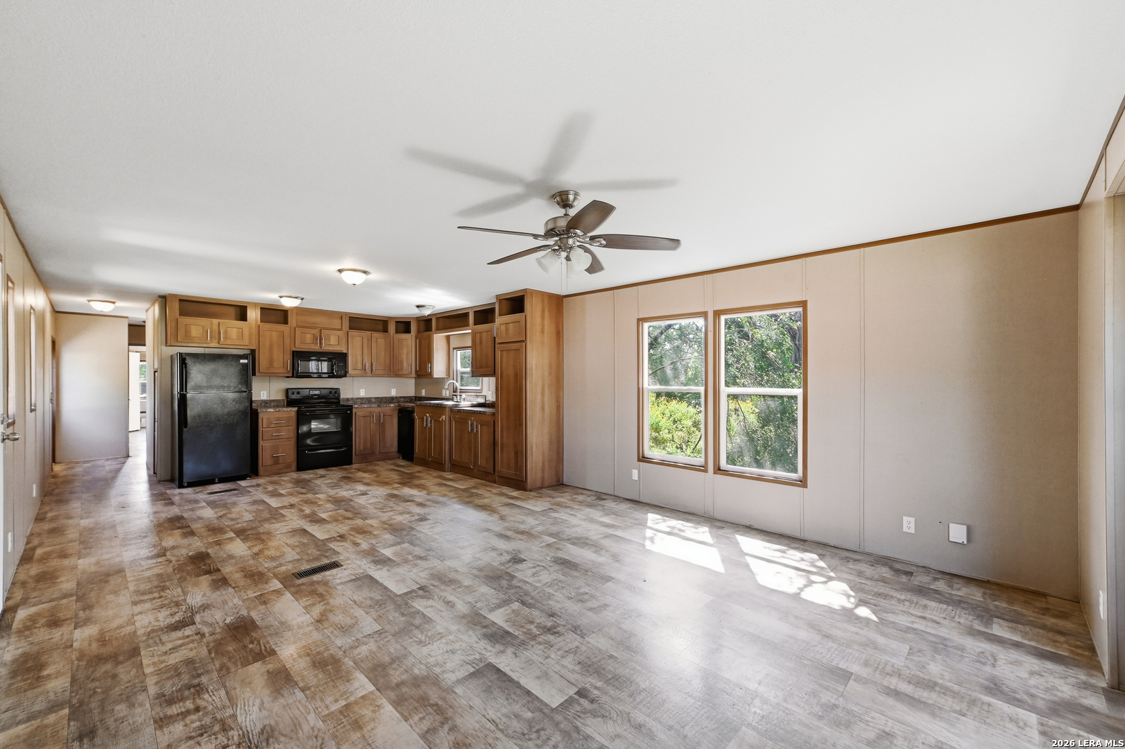 main property photo 59