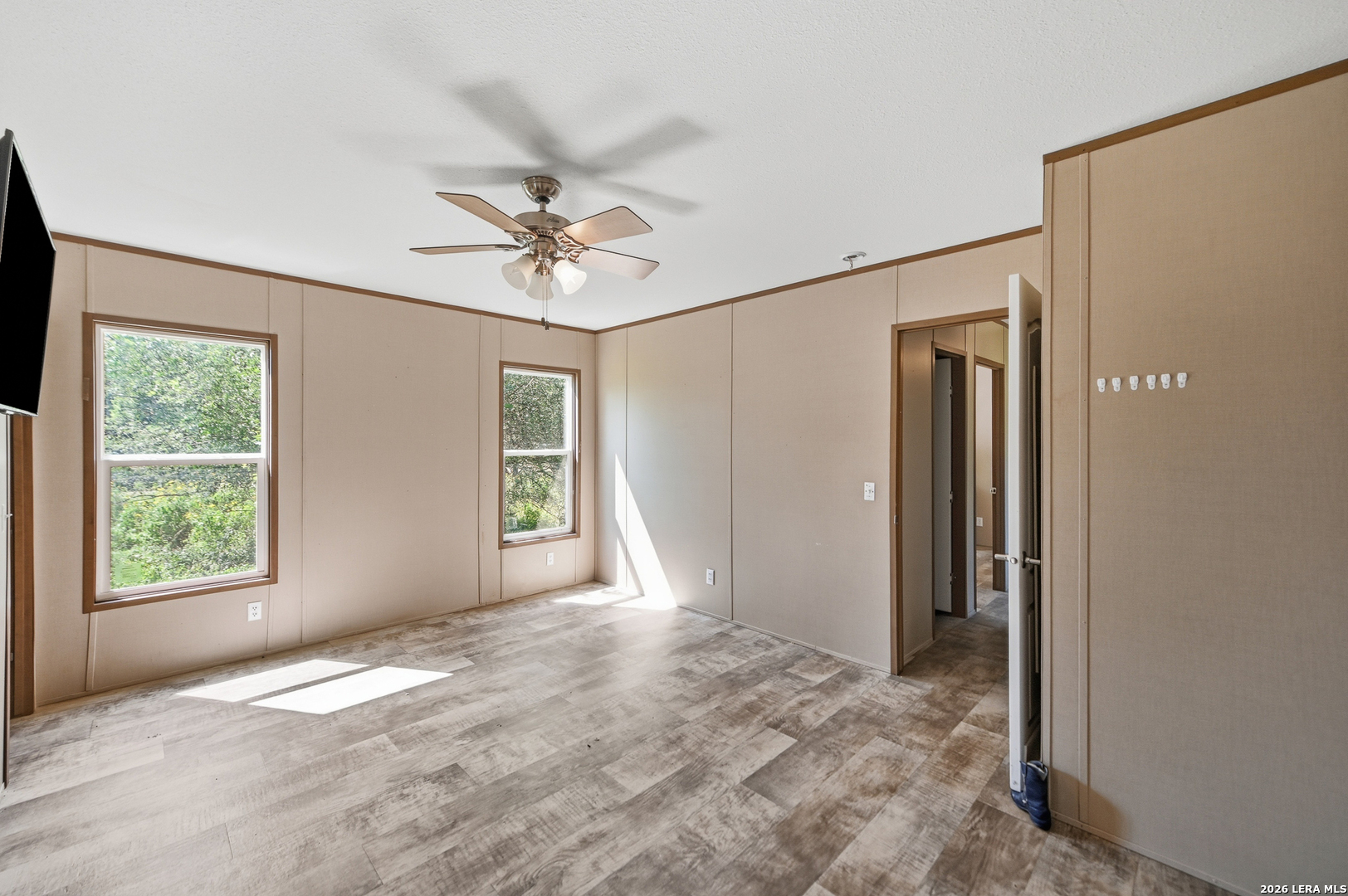 main property photo 70
