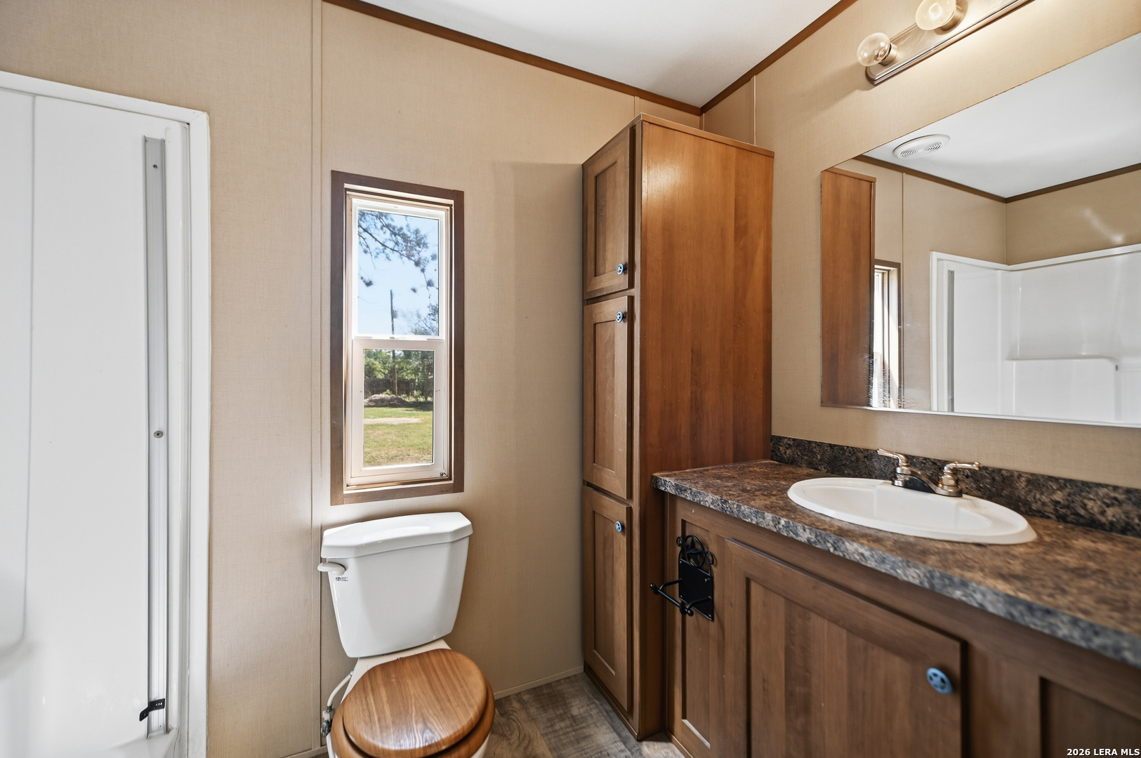 main property photo 74