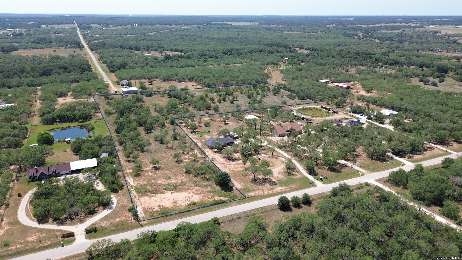 main property photo 5
