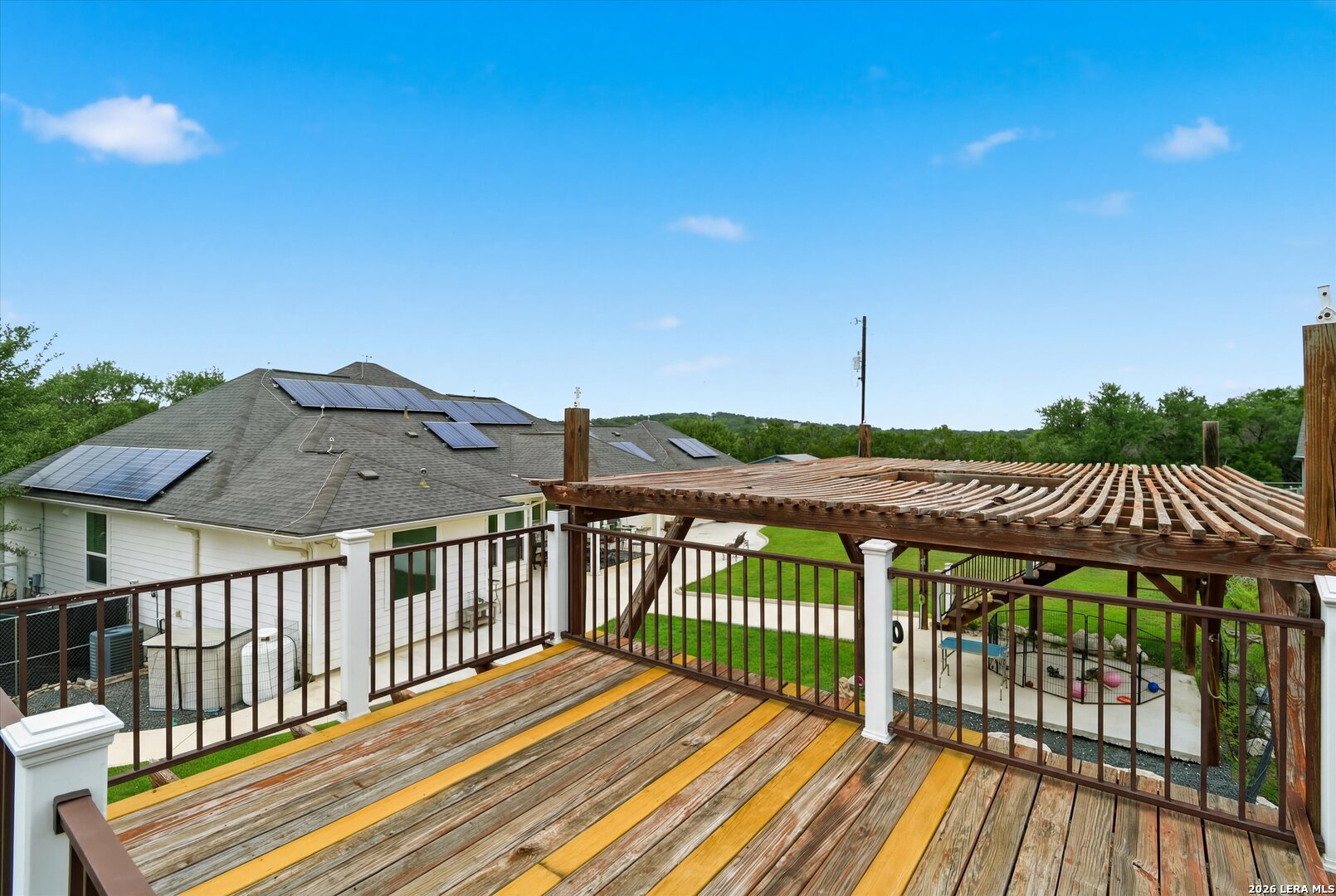 main property photo 18