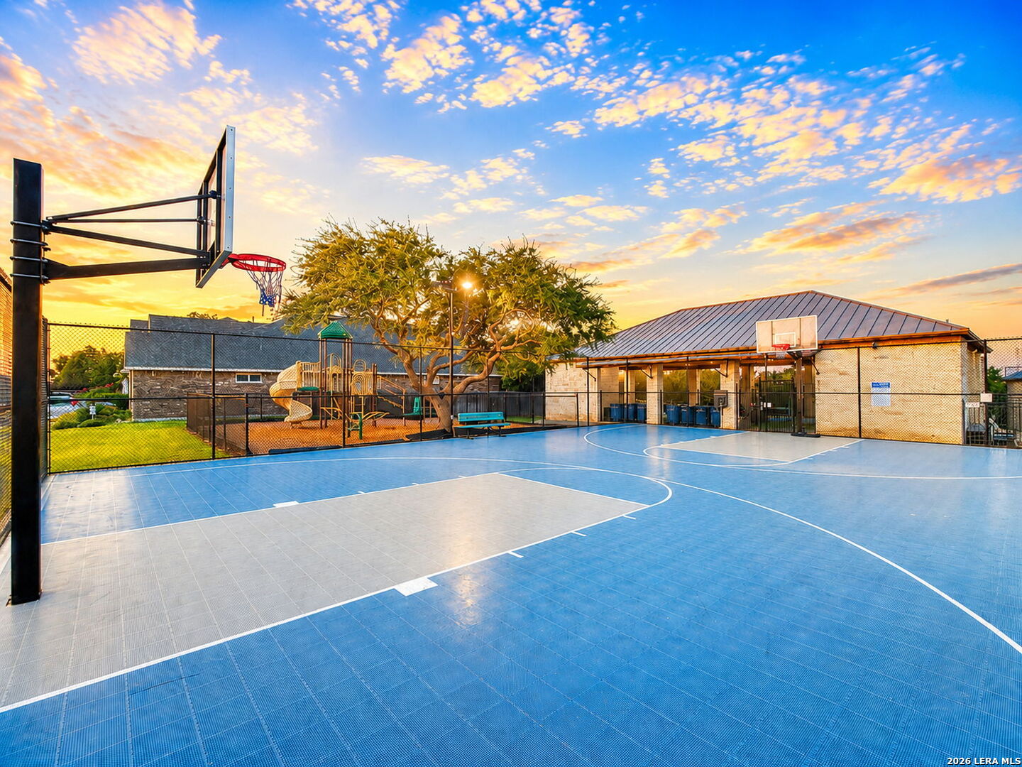 main property photo 44