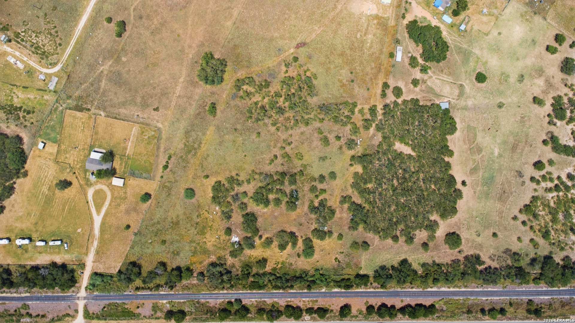 main property photo 7