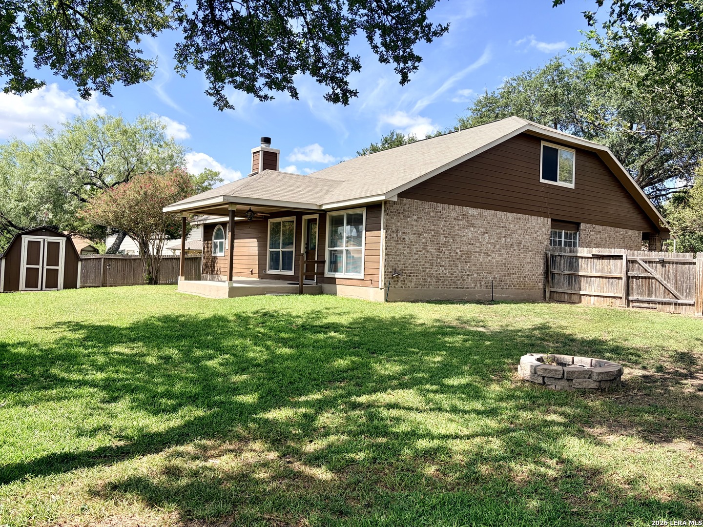 main property photo 25