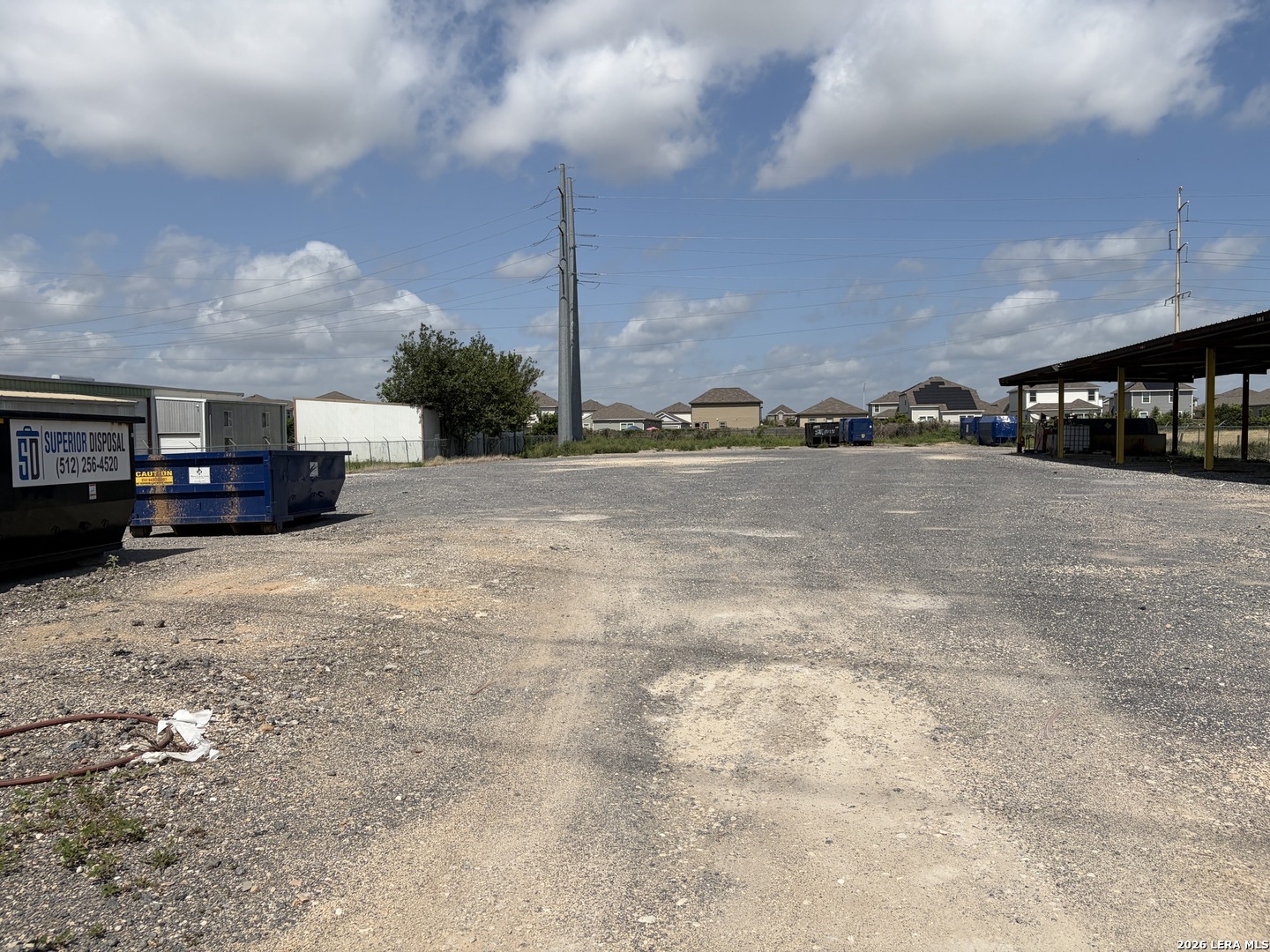 main property photo 13