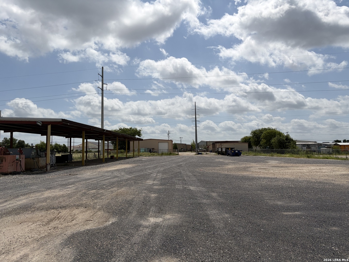 main property photo 19