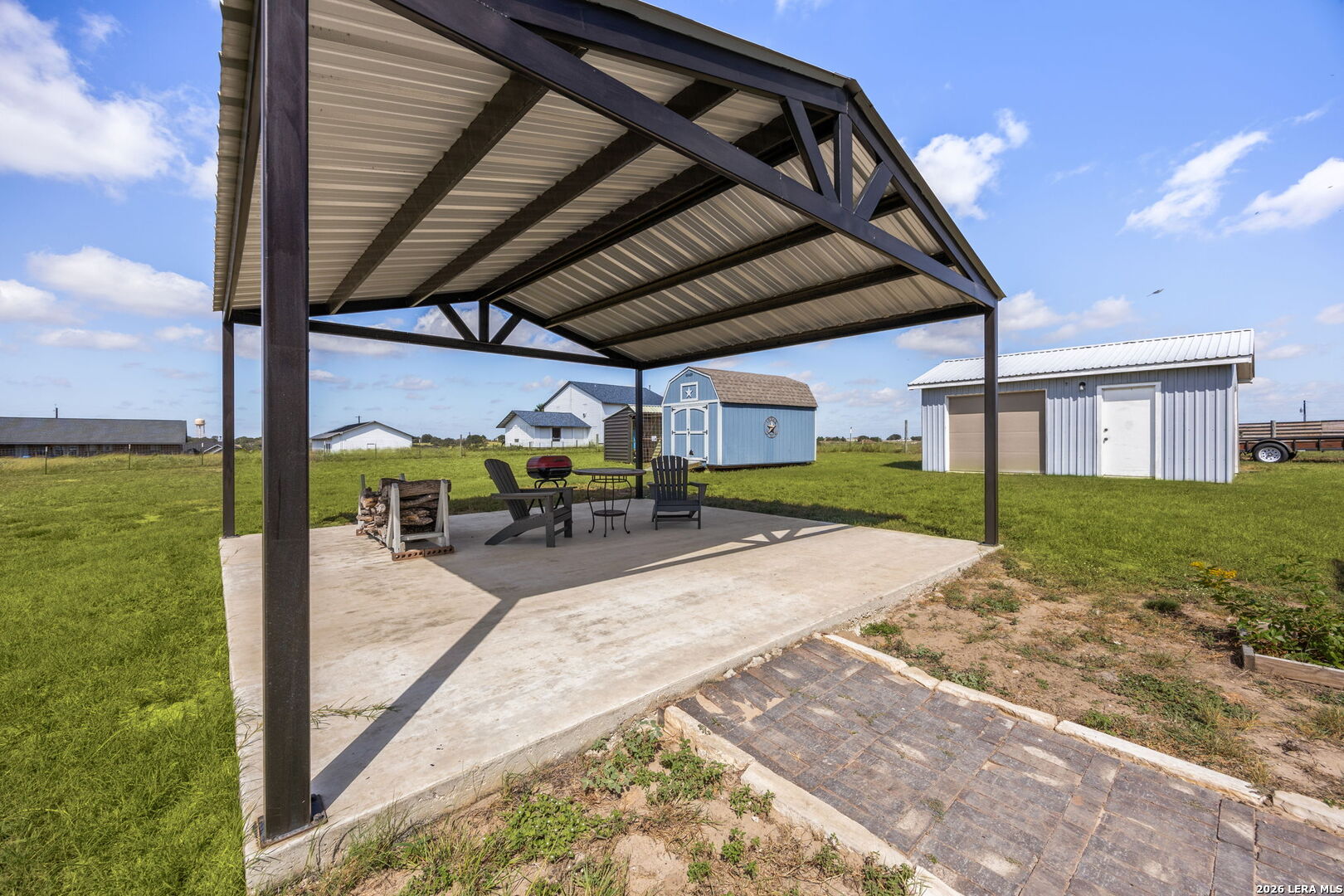 main property photo 35