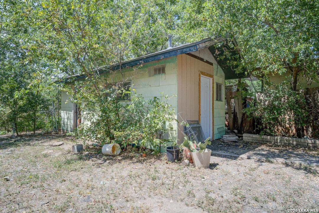 main property photo 20