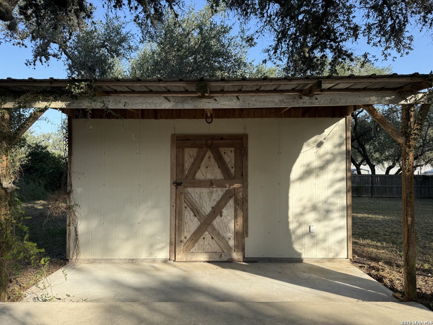 main property photo 44