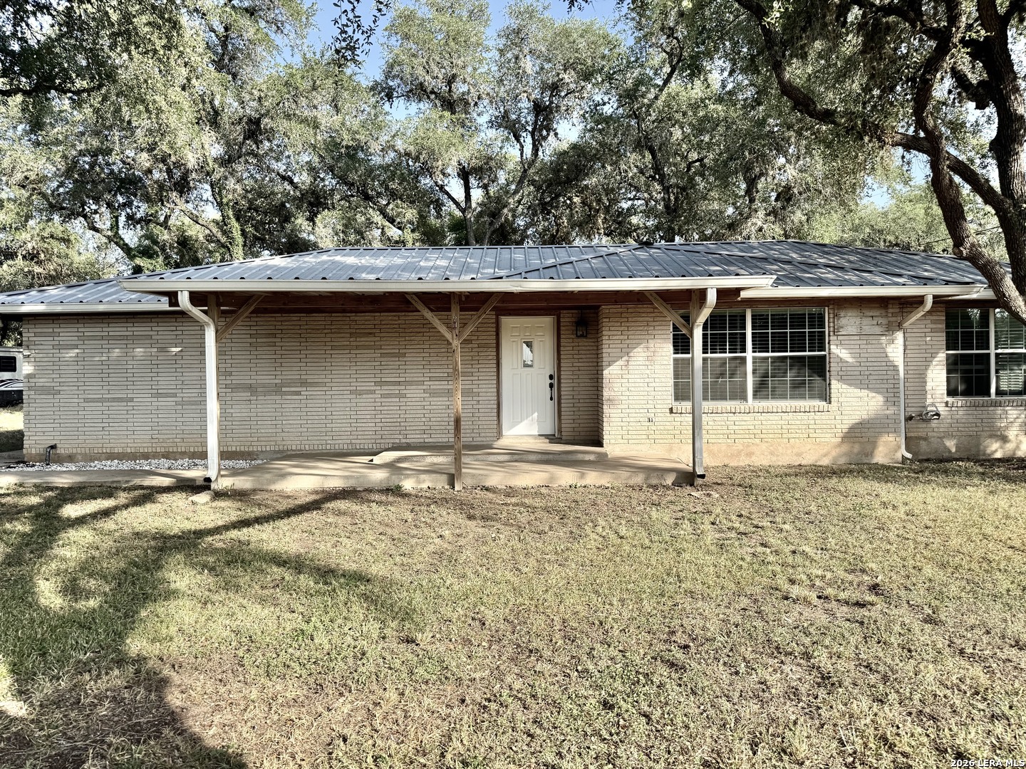 main property photo 50