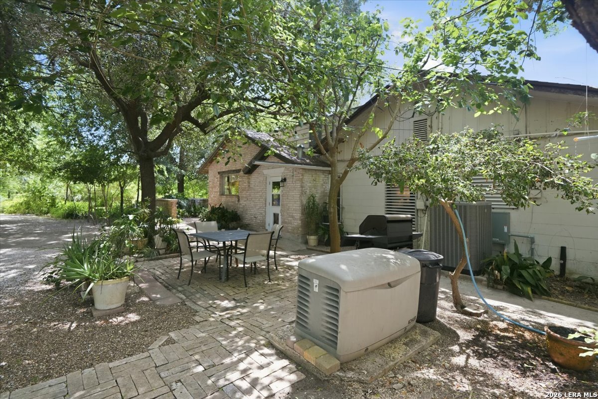 main property photo 42
