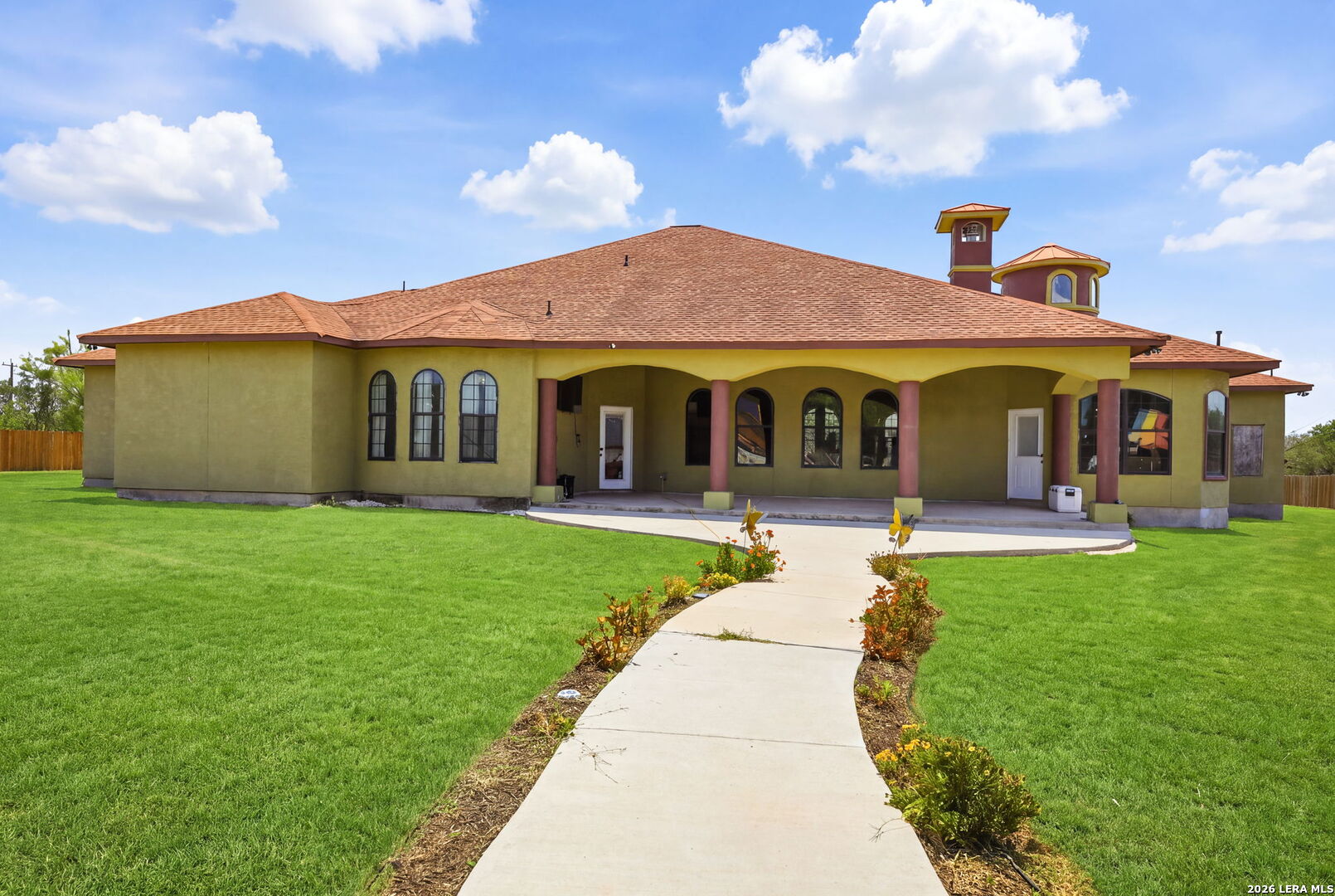 main property photo 41