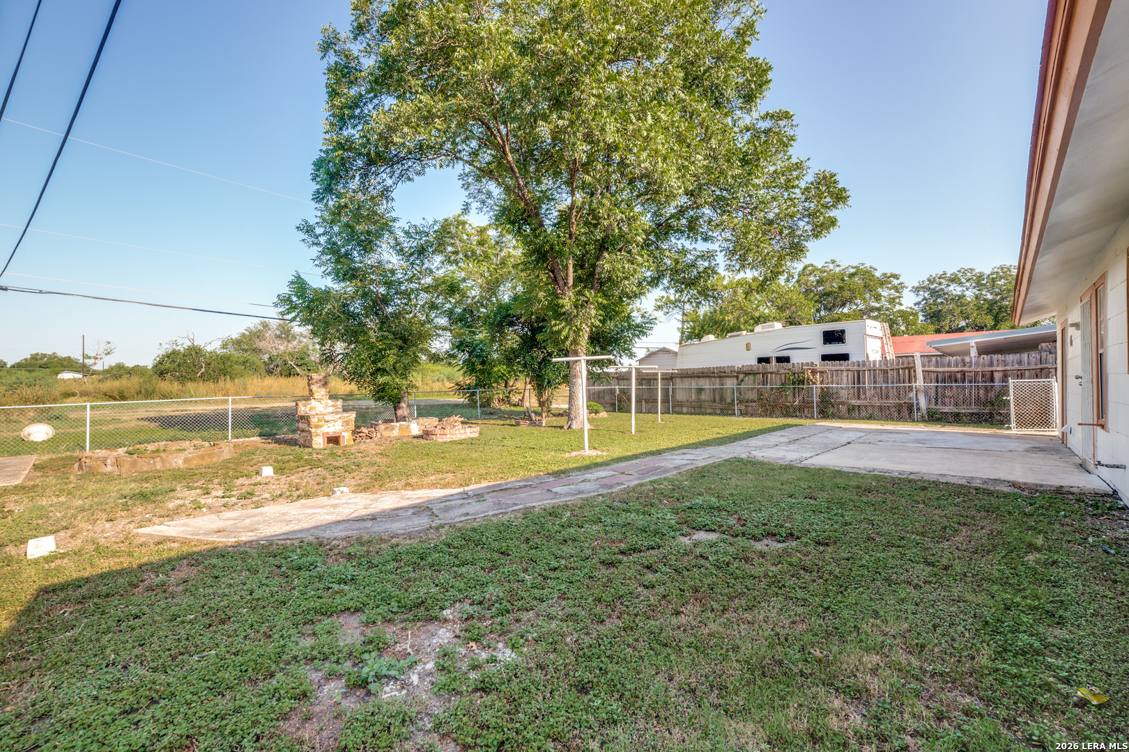 main property photo 24