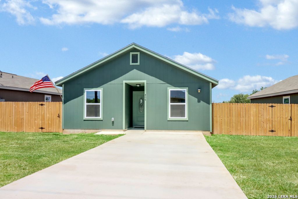 main property photo 1