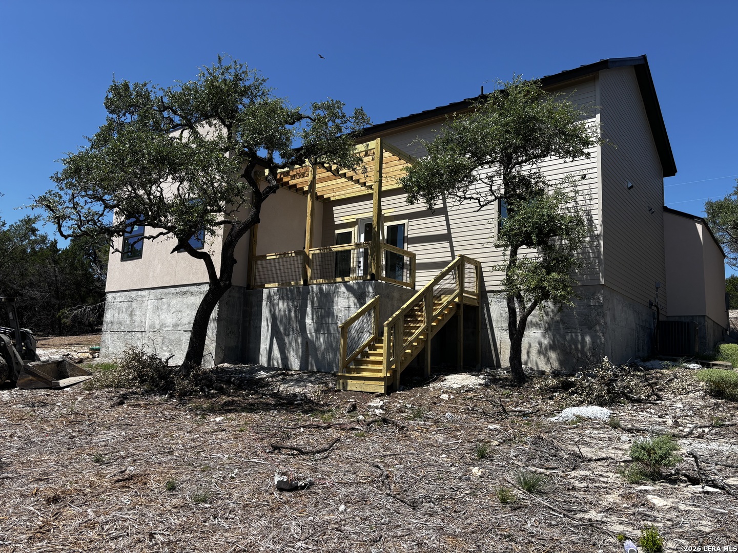 main property photo 35