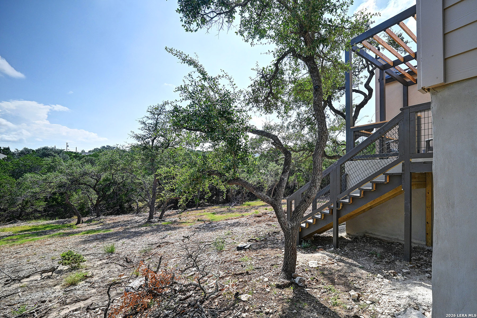 main property photo 39