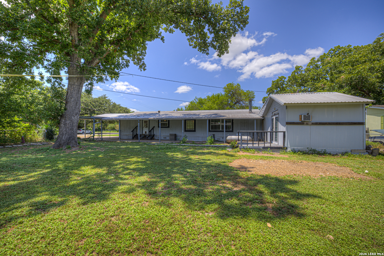 main property photo 35