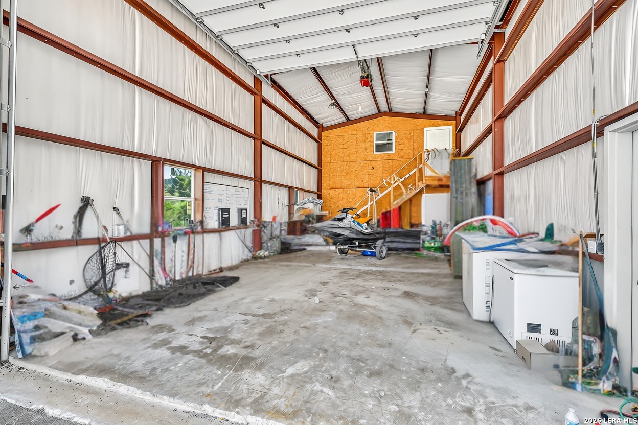 main property photo 35