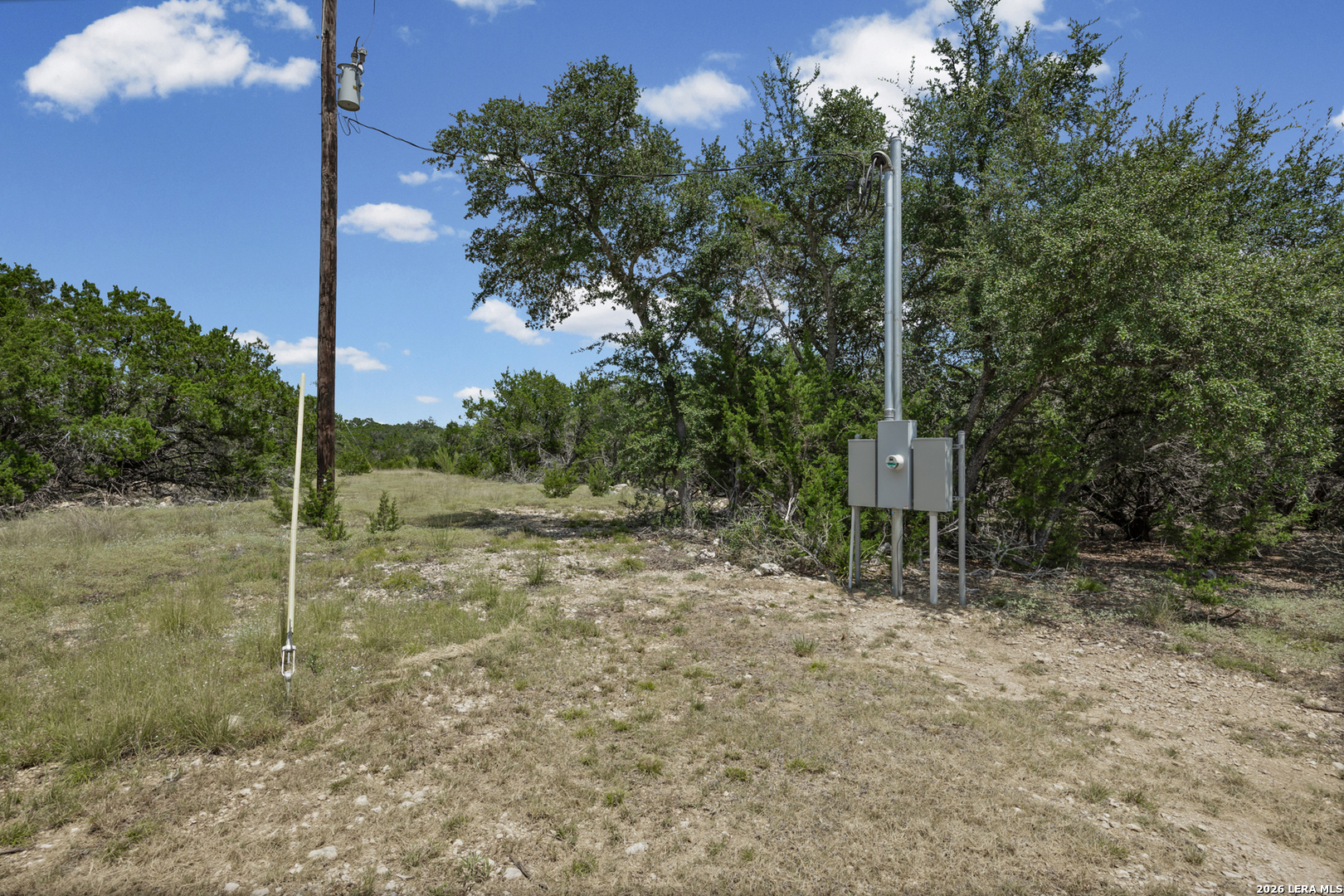 main property photo 41