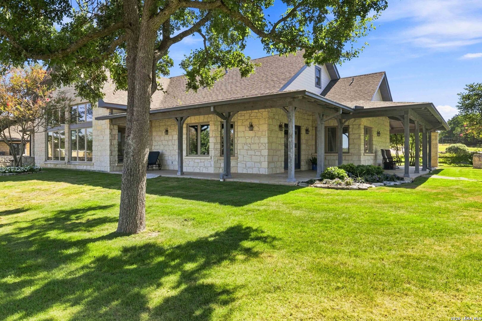 main property photo 78