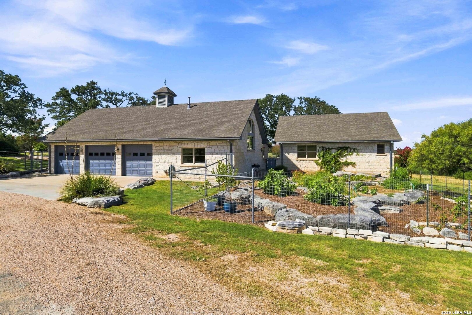 main property photo 81