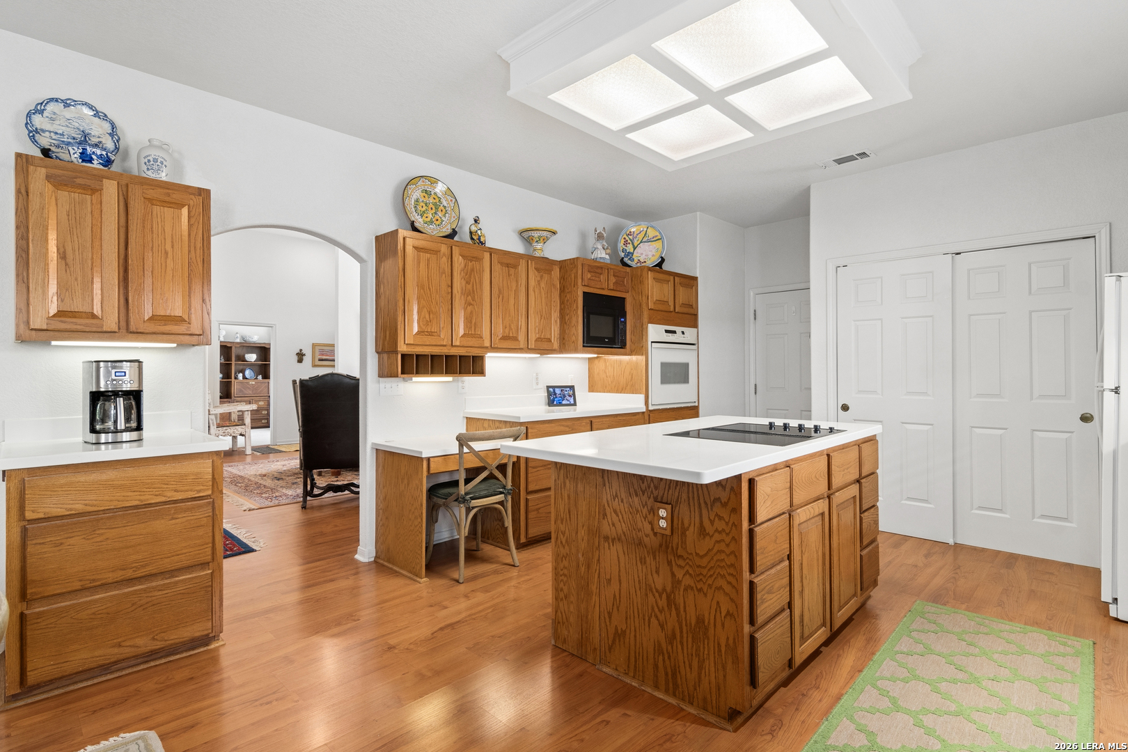 main property photo 10