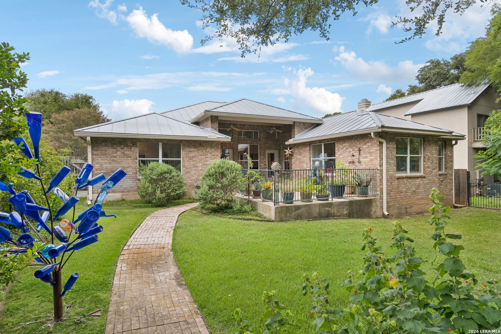 main property photo 26