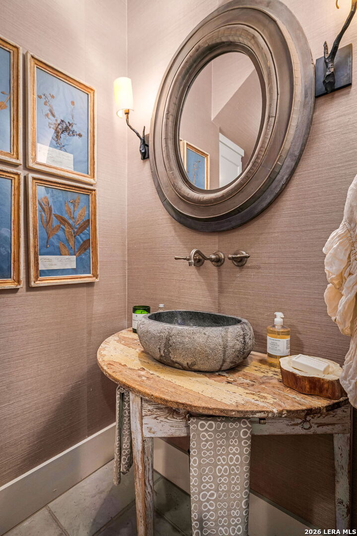 main property photo 58