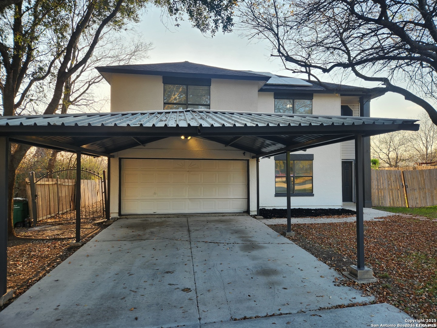 main property photo 3