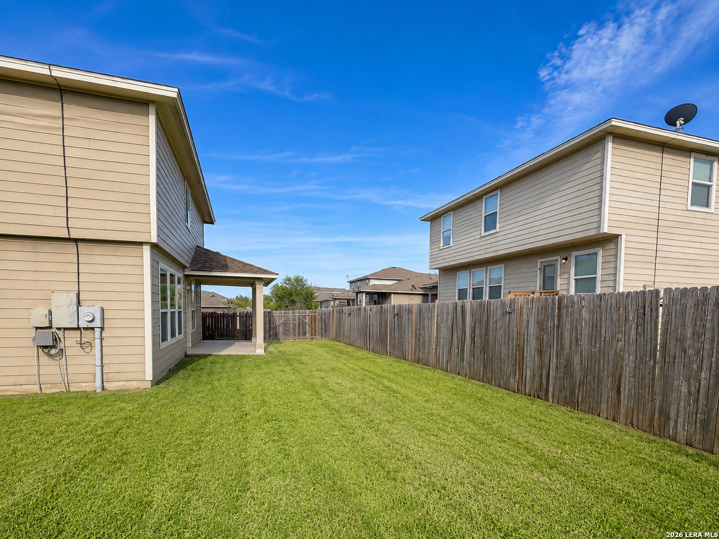 main property photo 18