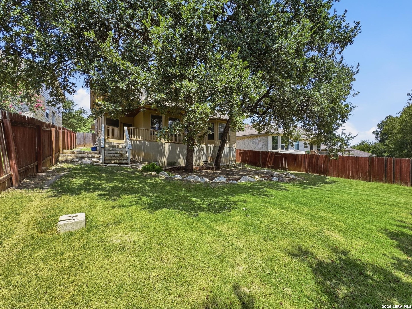 main property photo 32
