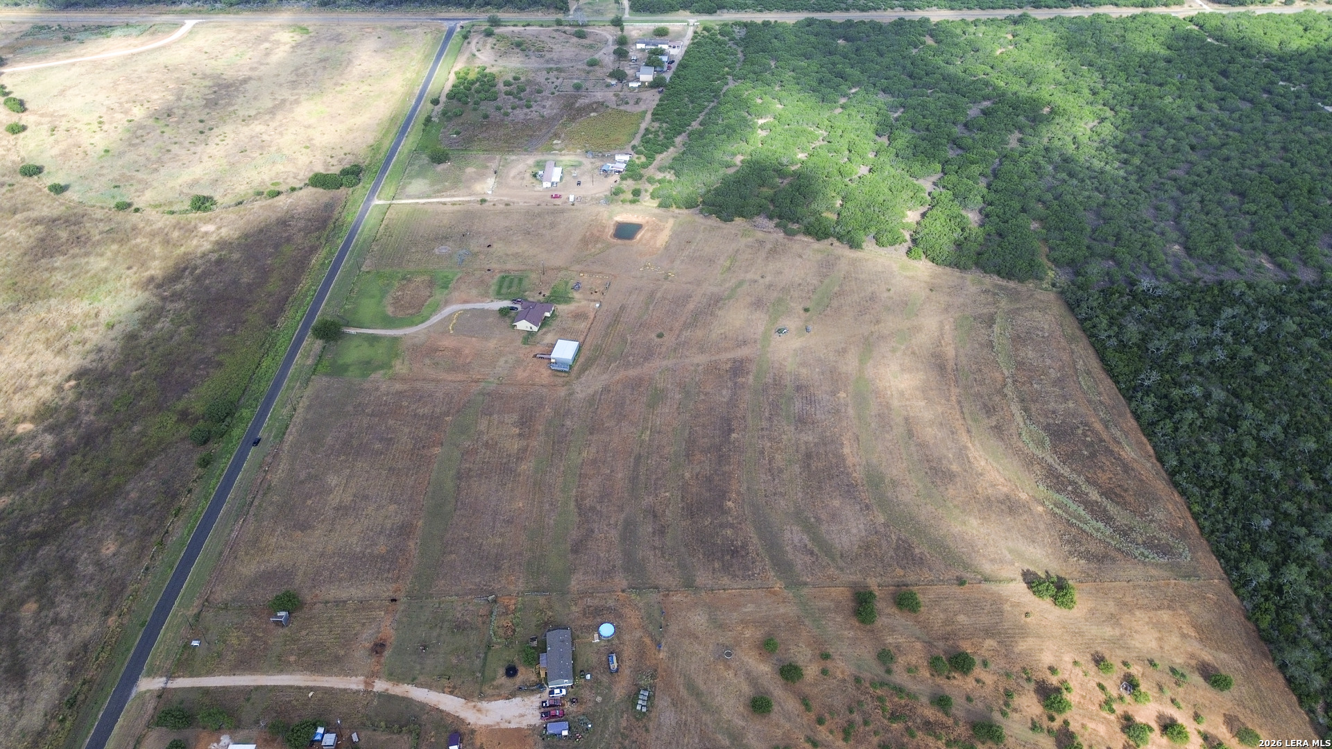 main property photo 35