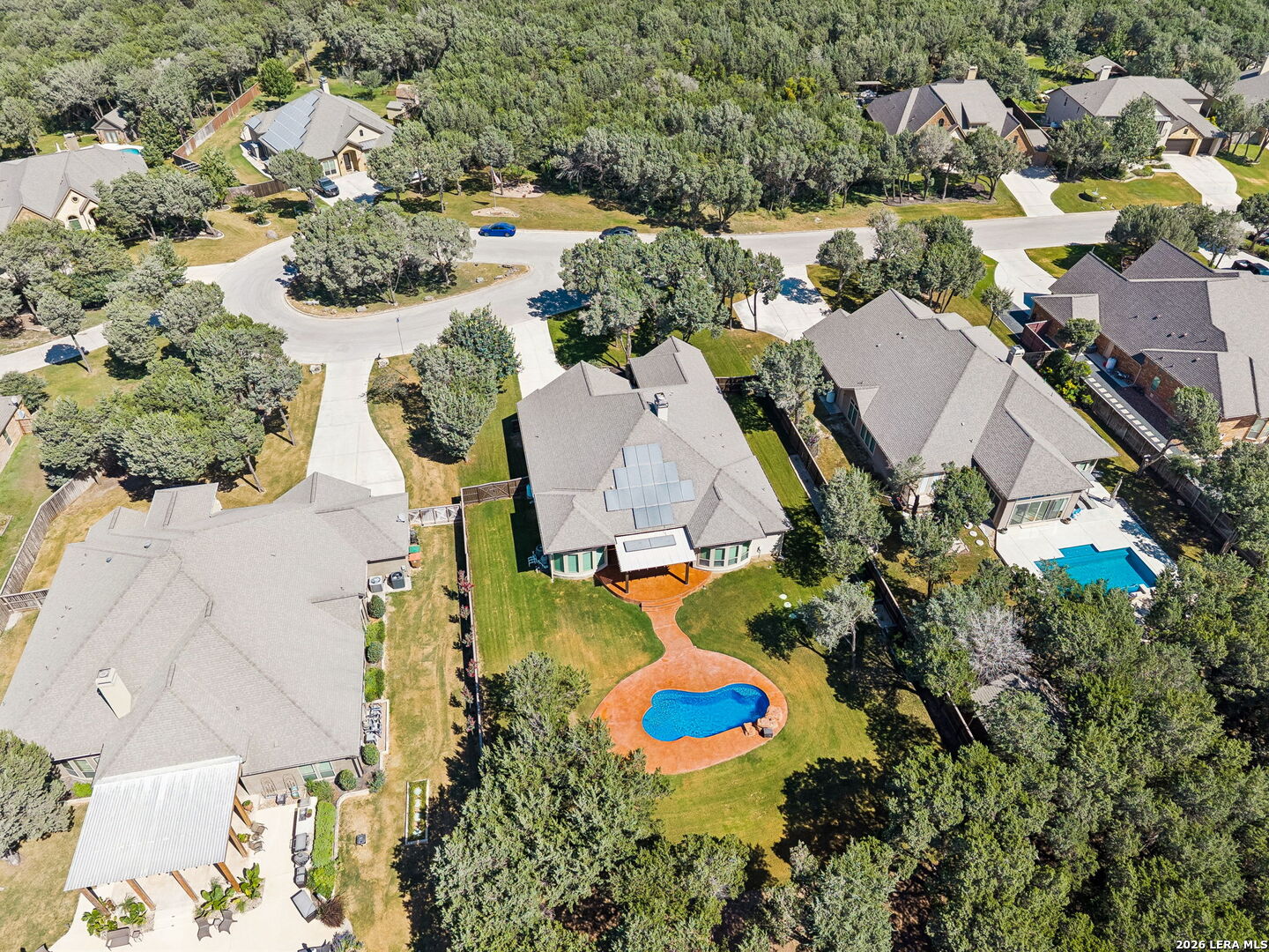 main property photo 41