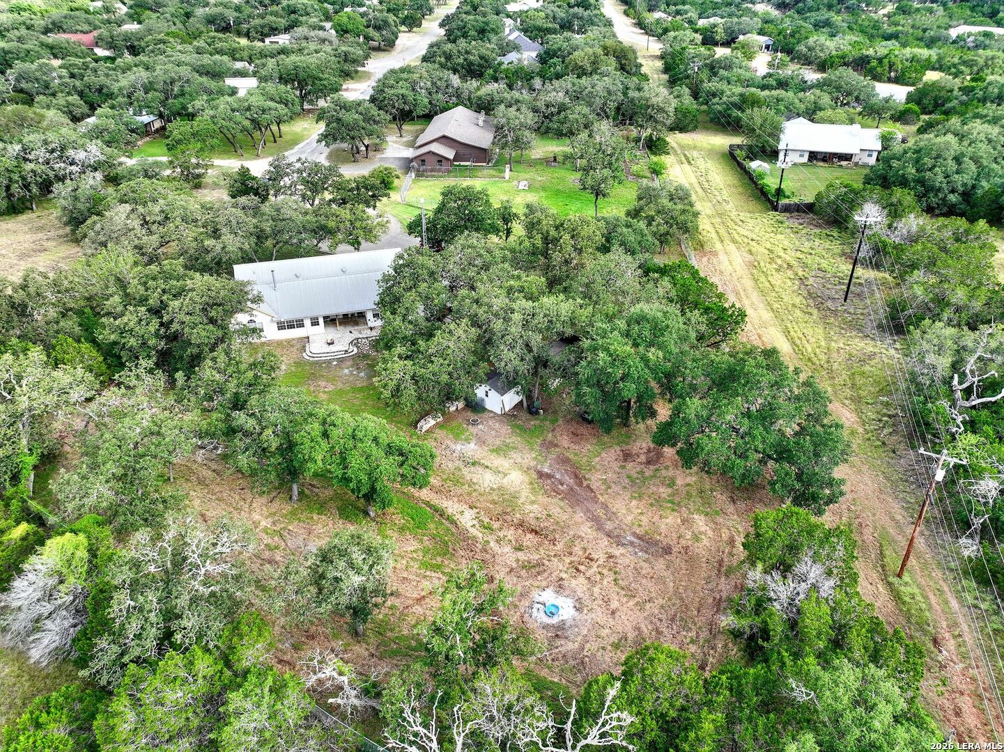 main property photo 41