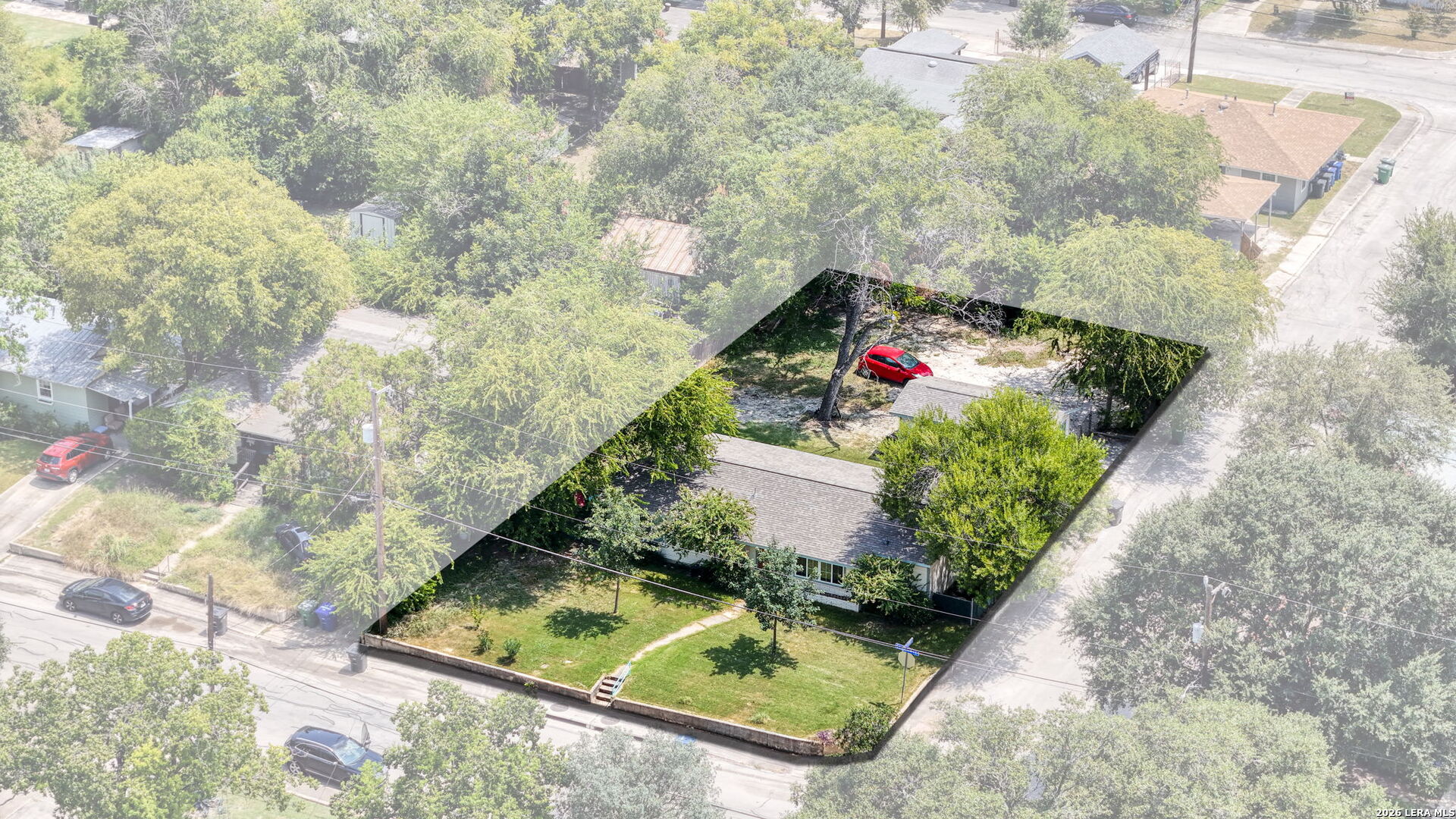 main property photo 34
