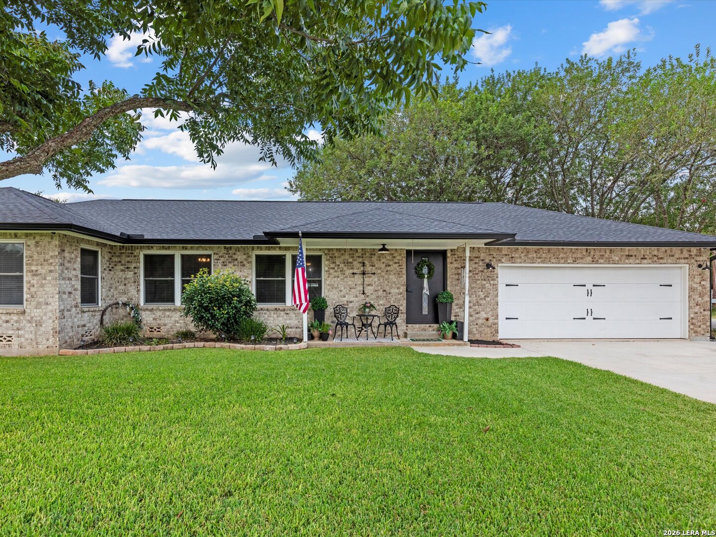 main property photo 43