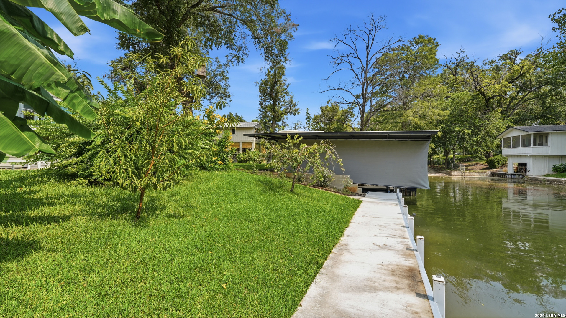 main property photo 36