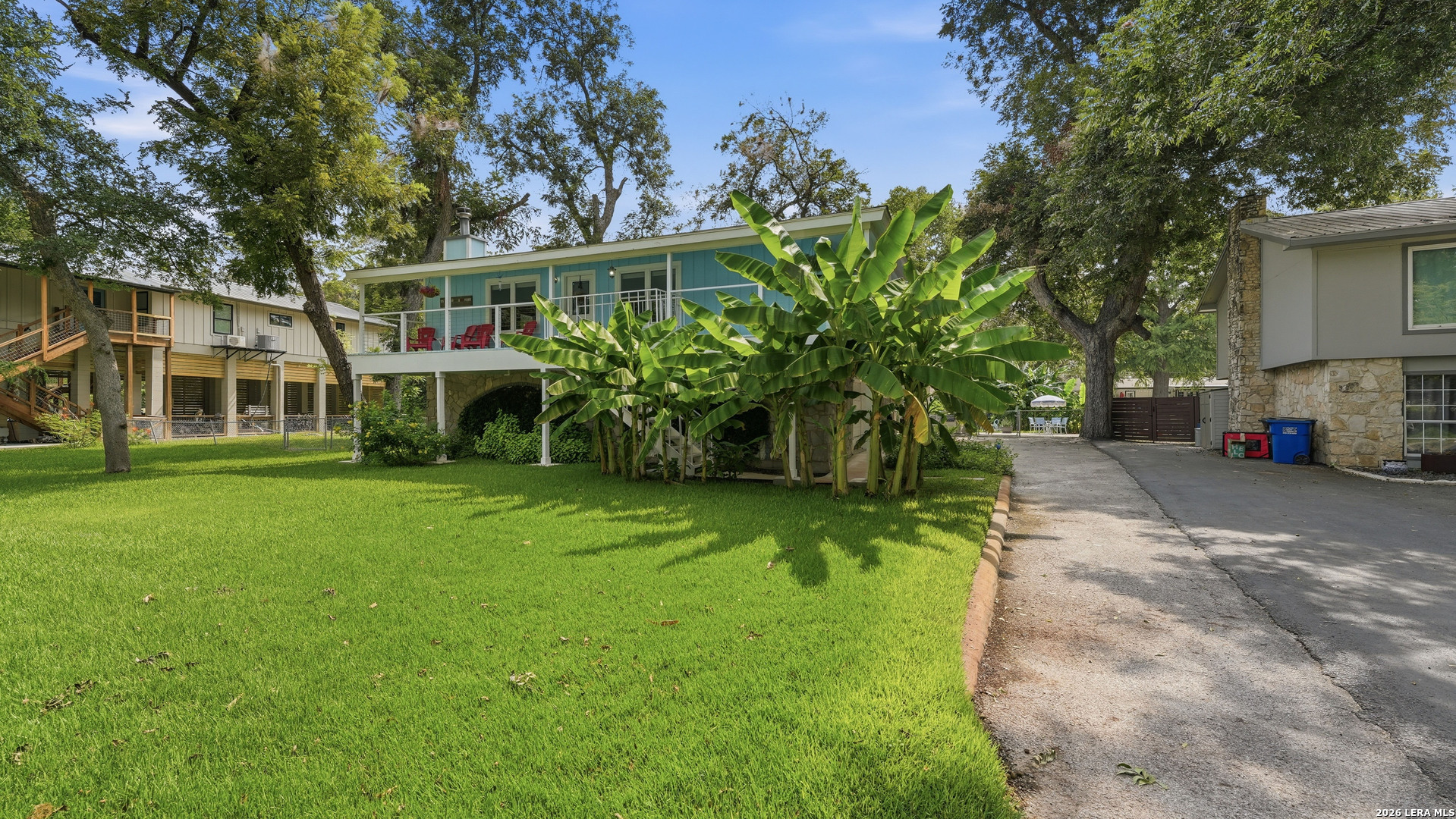 main property photo 39