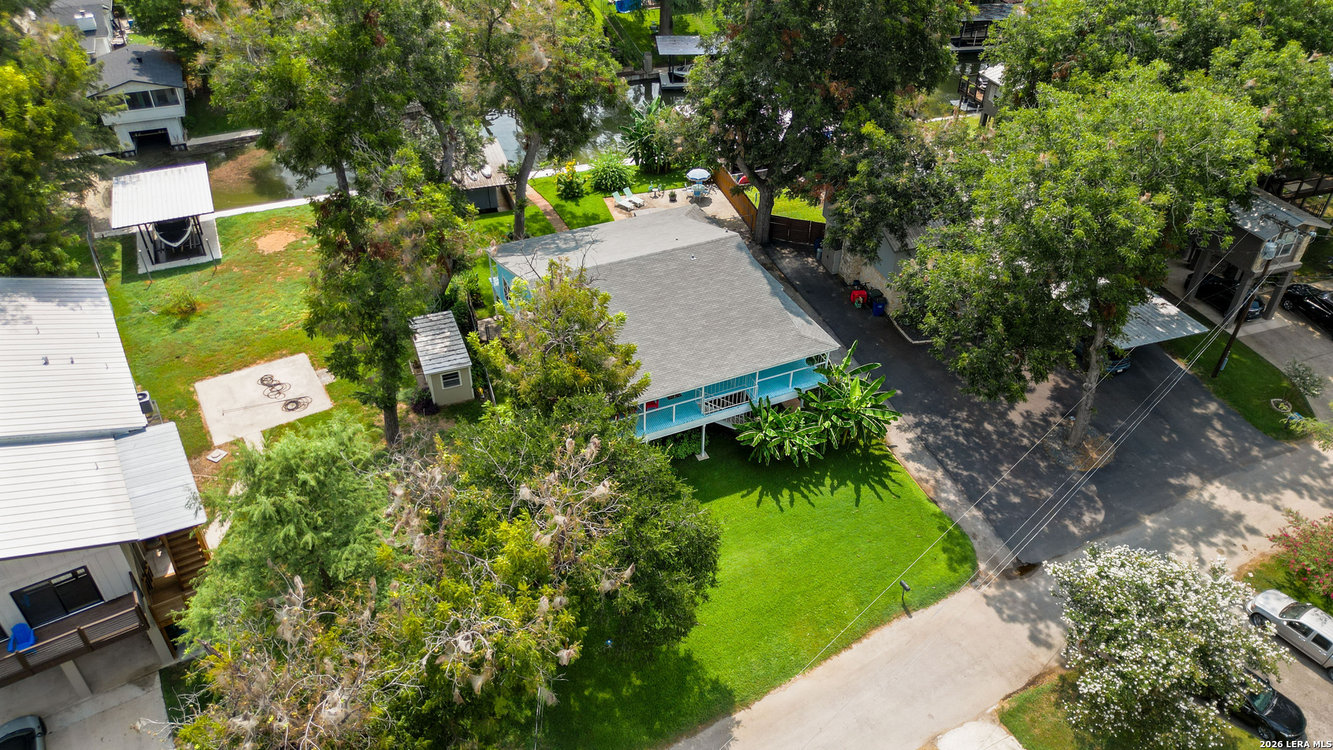 main property photo 43