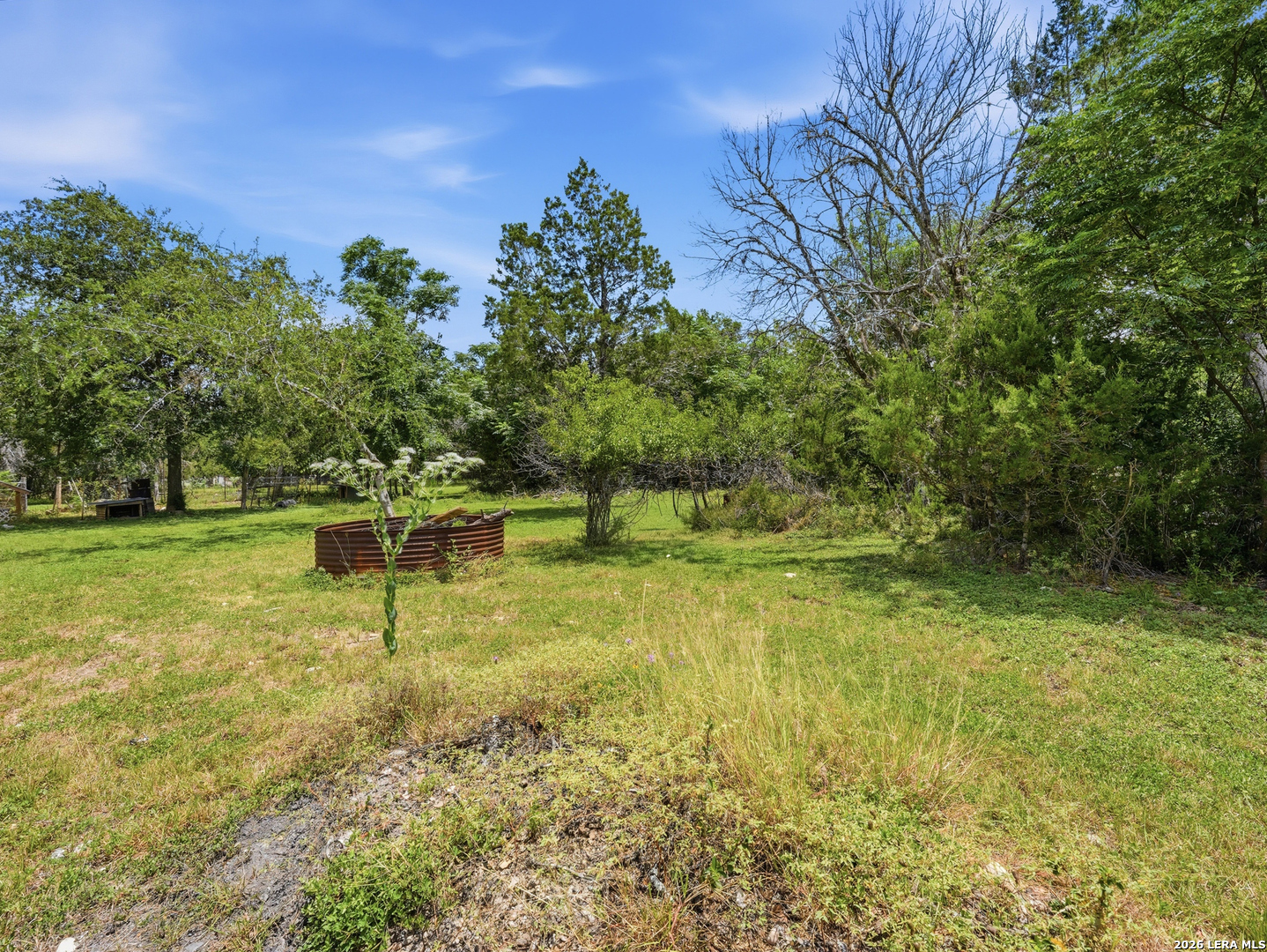 main property photo 32