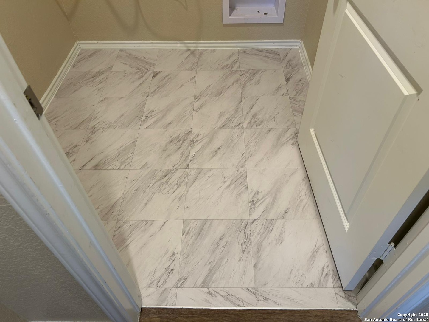 main property photo 66