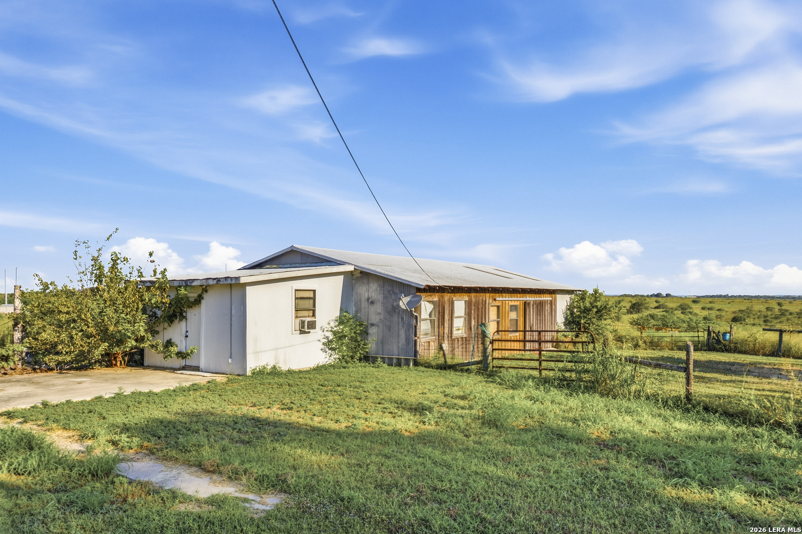 main property photo 9