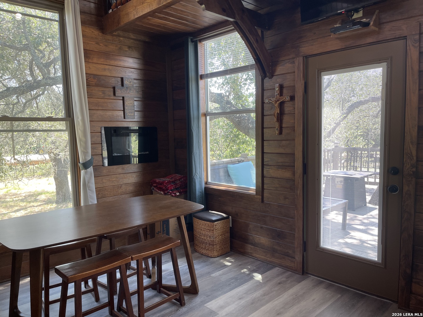 main property photo 86