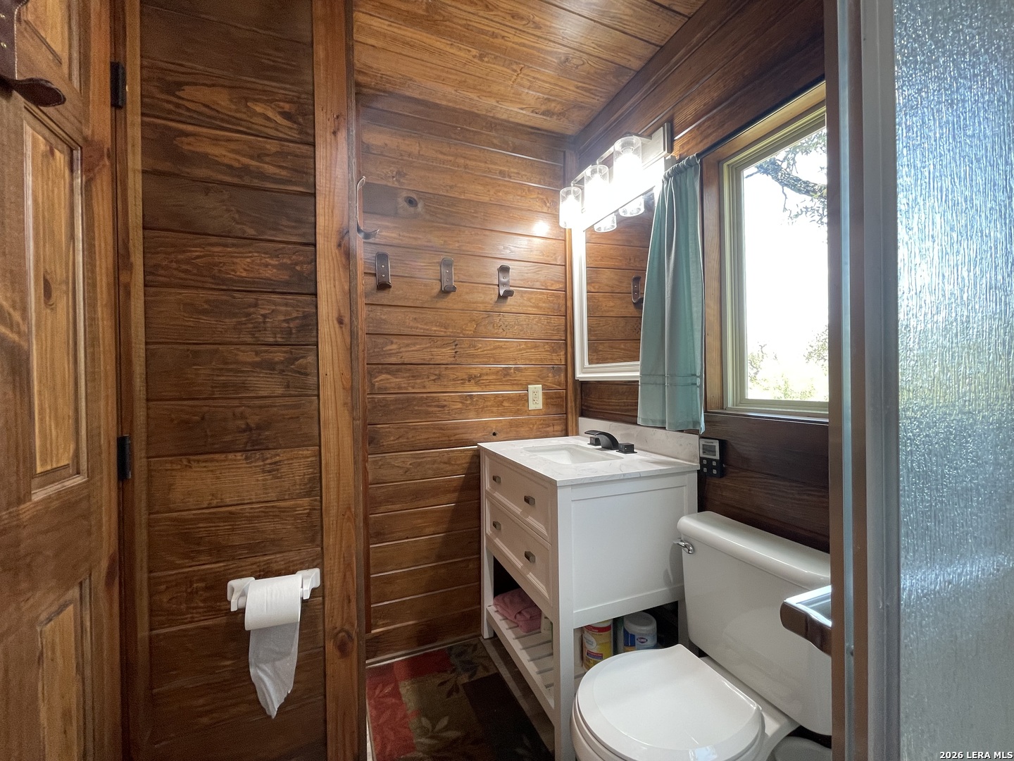 main property photo 89