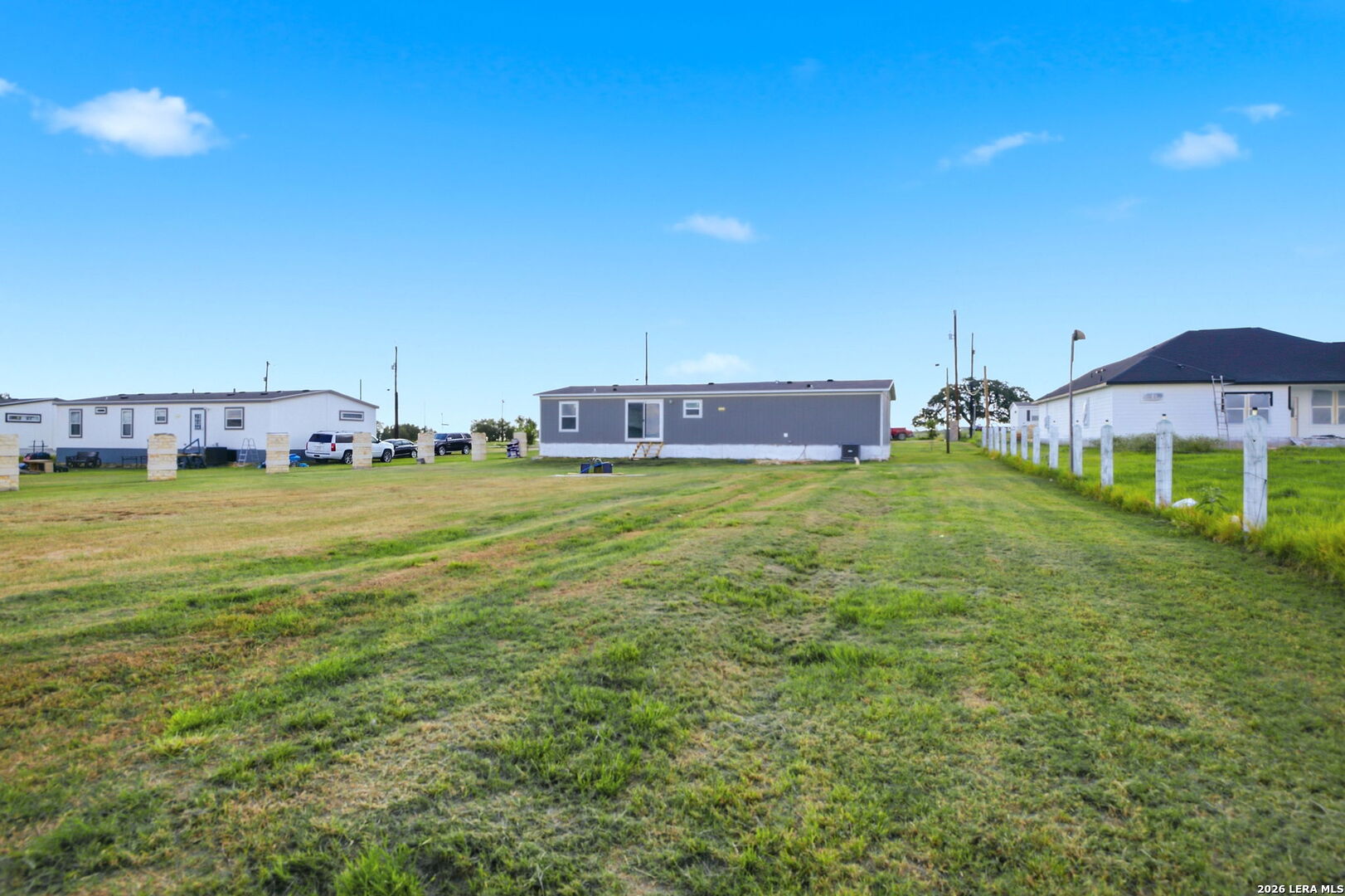 main property photo 35