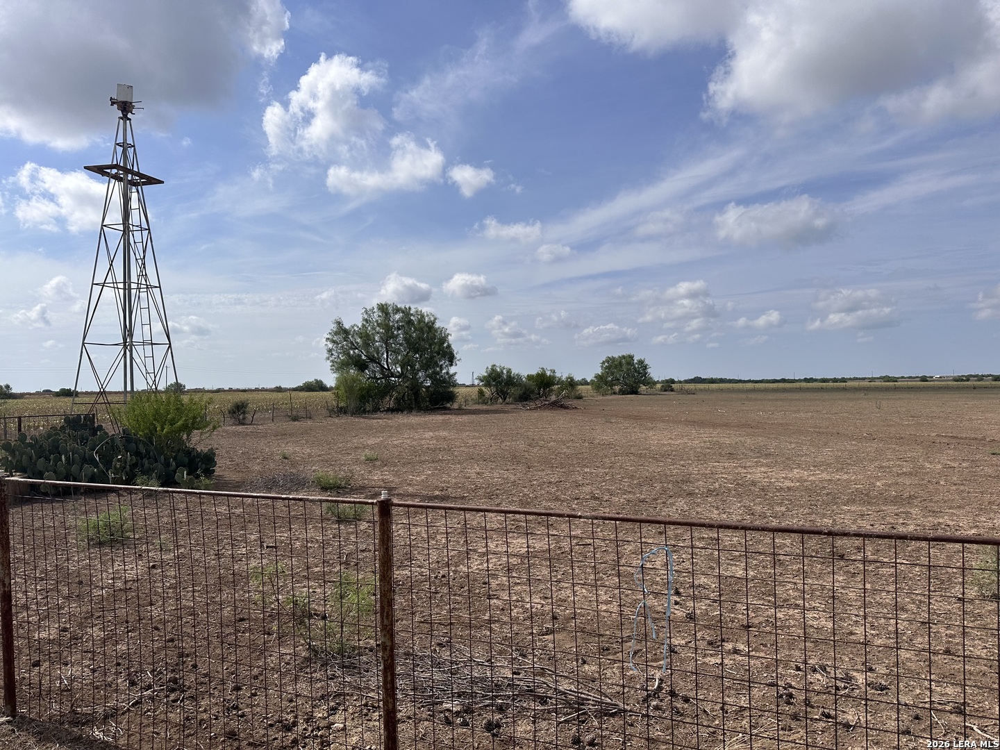 main property photo 15